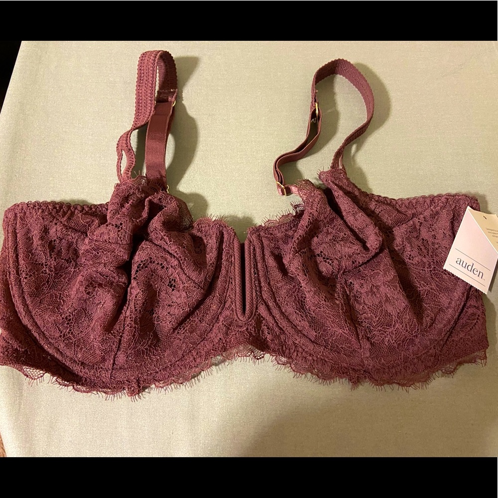 Auden 38DD